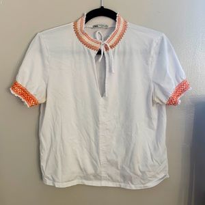 Zara: White tee w/design